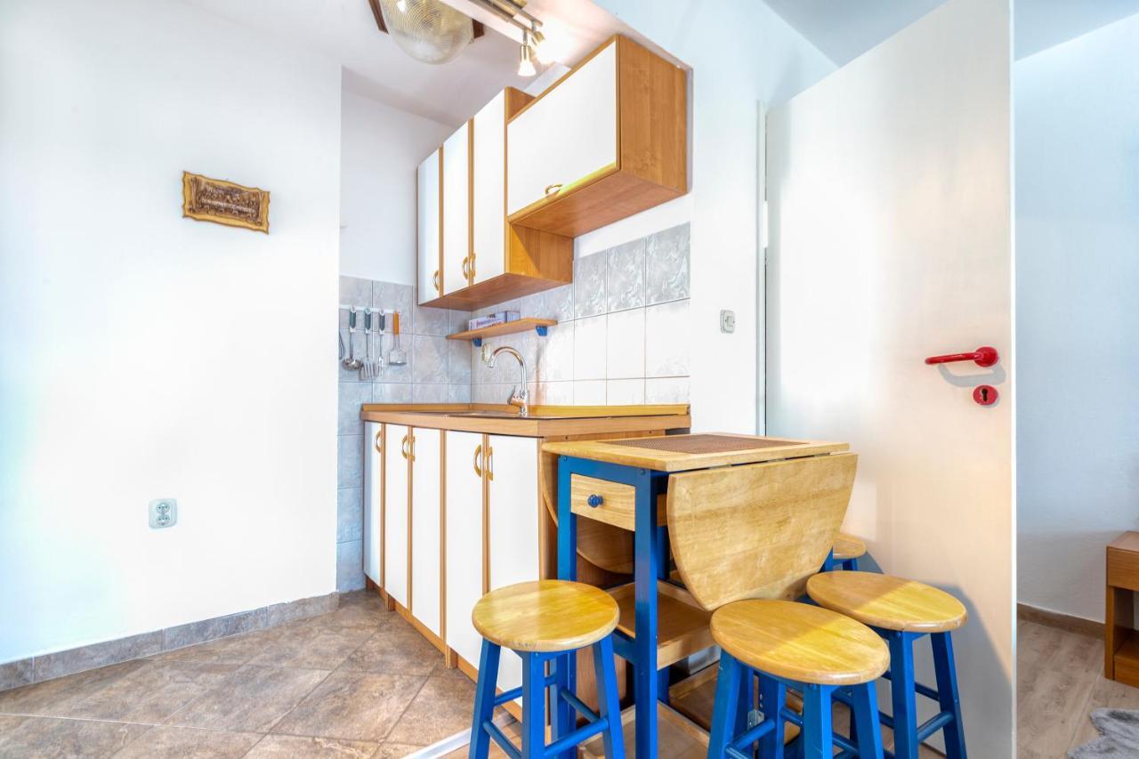 Luky Apartment