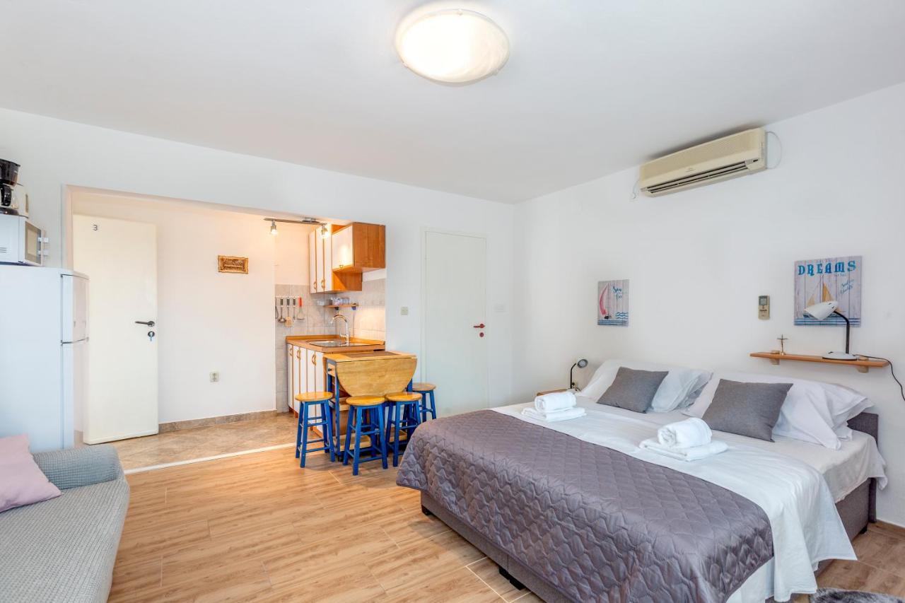 Luky Apartment